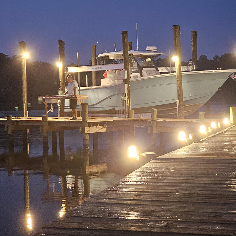 BoatDockService
